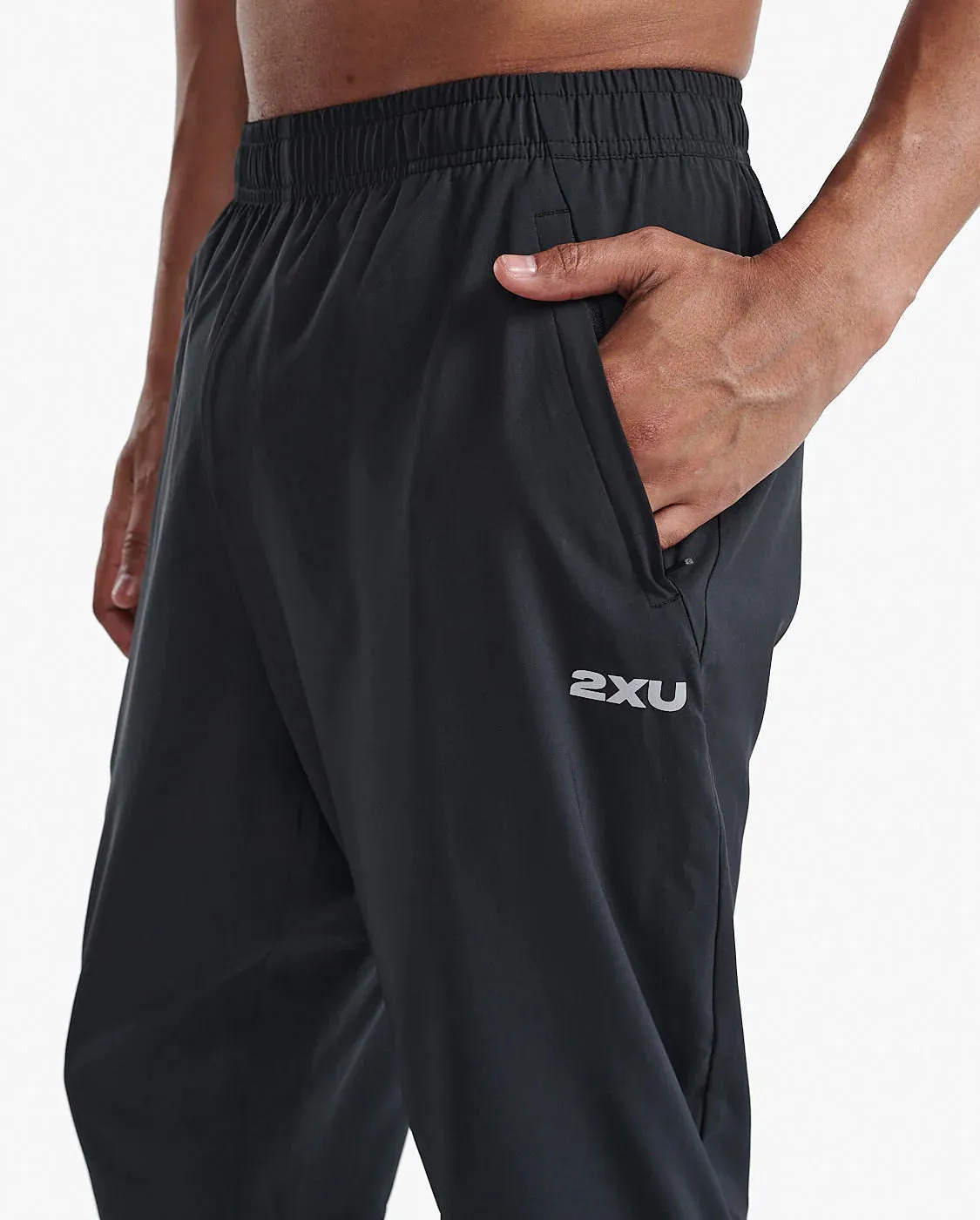 2XU Mens Aero Woven Jogger - Black/Silver