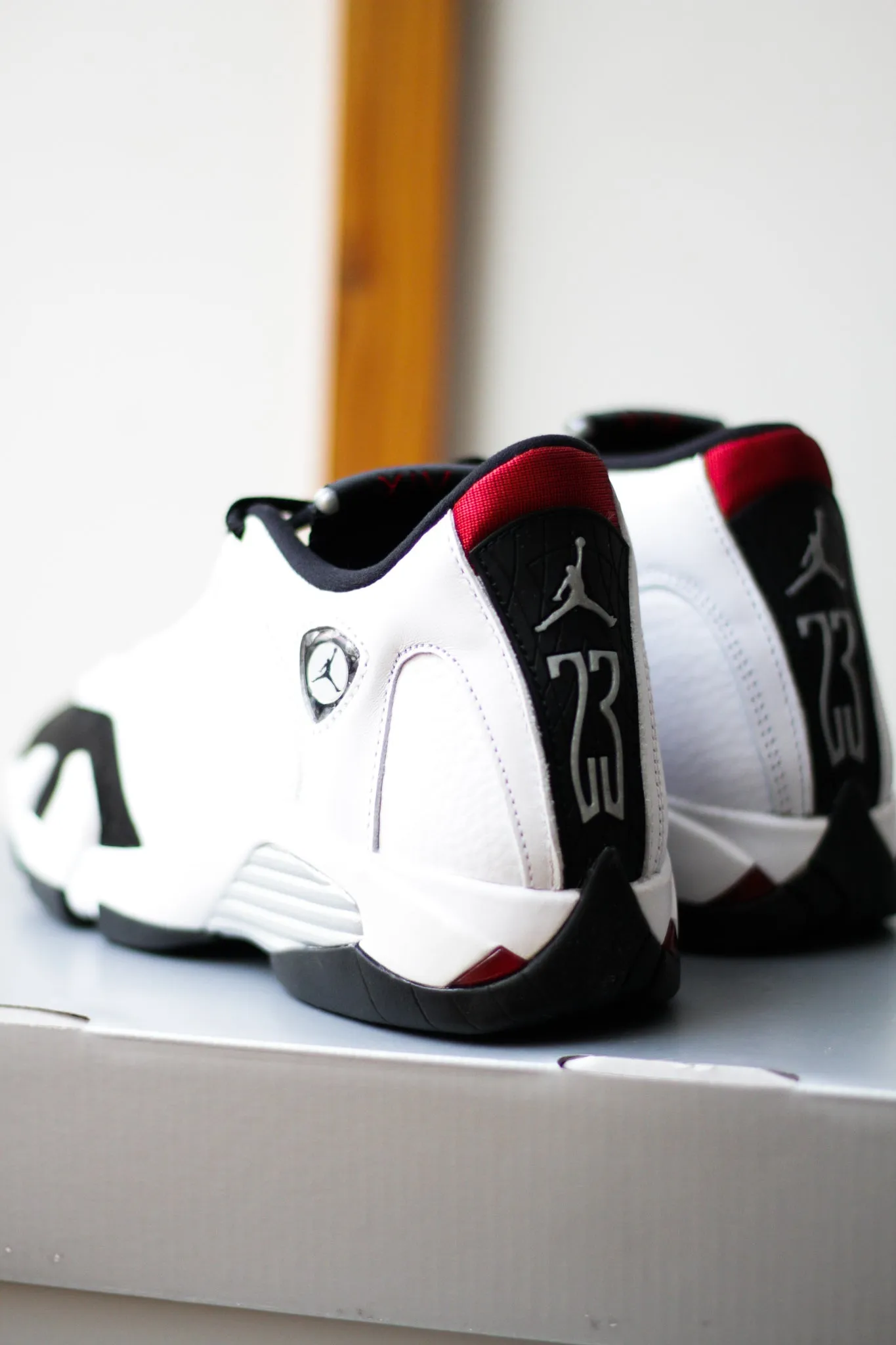 AIR JORDAN 14 RETRO (GS) "WHITE/BLACK"