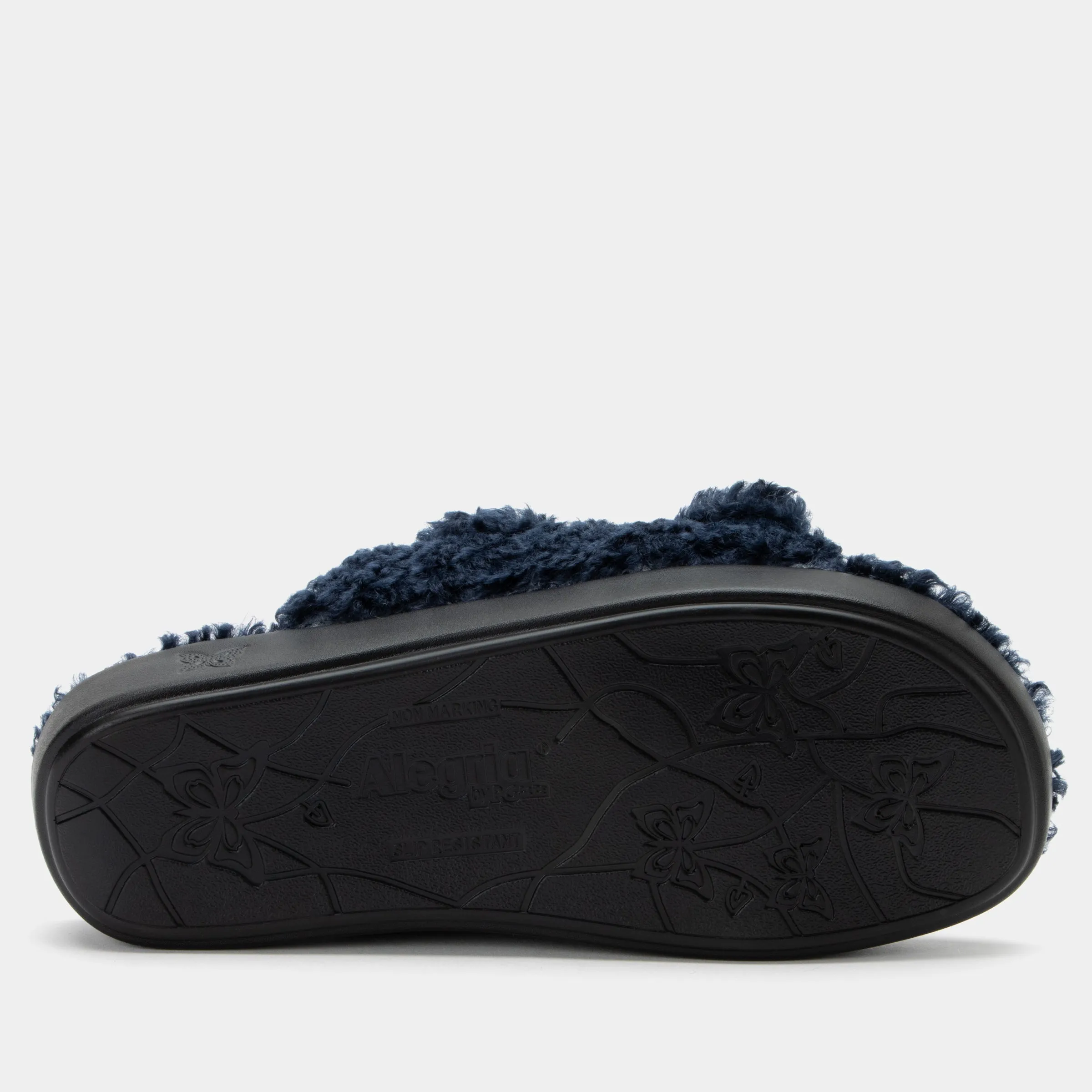 Chillery Sapphire Slipper