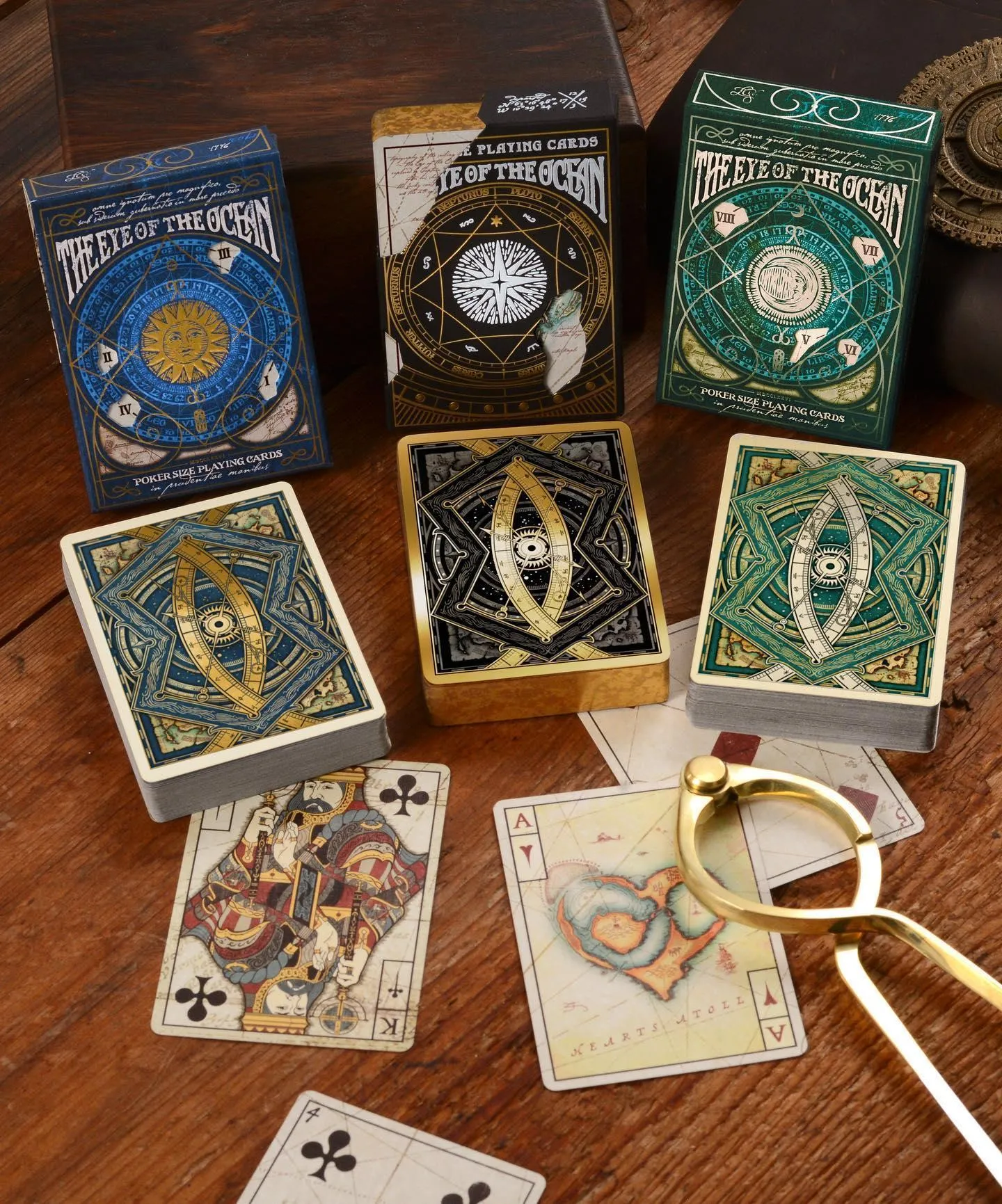 Gilded Eye of the Ocean Astra Polaris Playing Cards