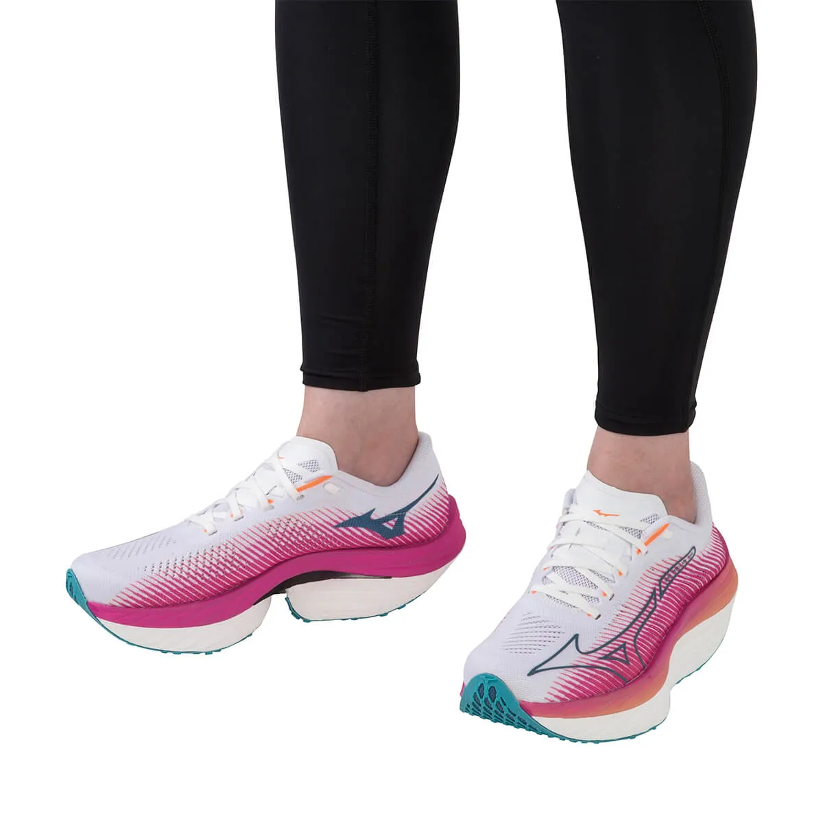 Mizuno Wave Rebellion Pro Womens | White/silver/87 C