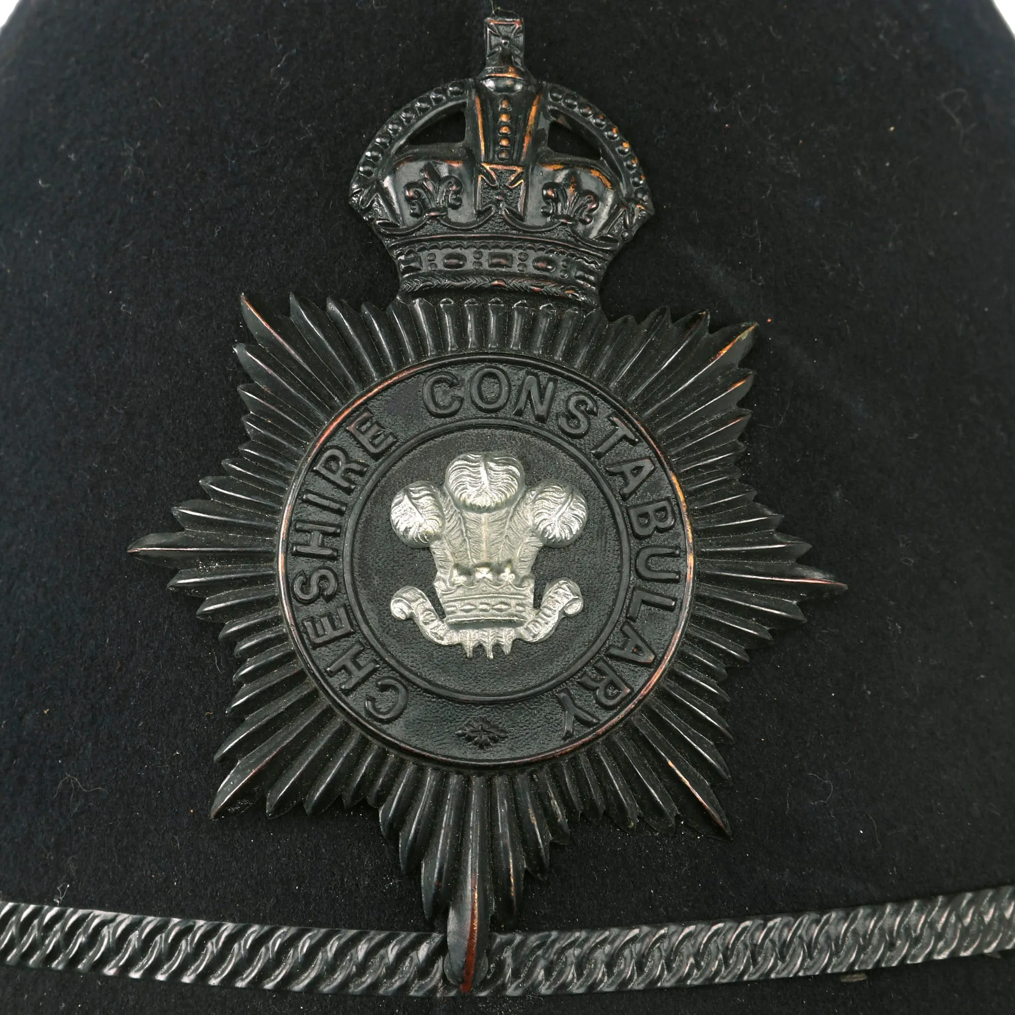 Original British WWII Era King’'s Crown Rose Top Cheshire Constabulary, Macclesfield Motor Patrol “Blackout” Police Bobby Helmet - size 7 ¼