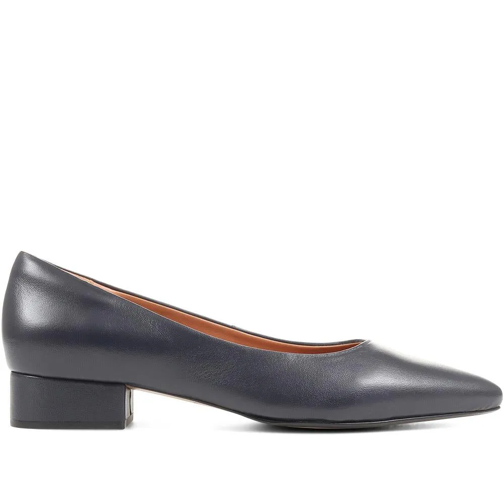 Sunstone Leather Court Shoes - SUNSTONE / 323 599